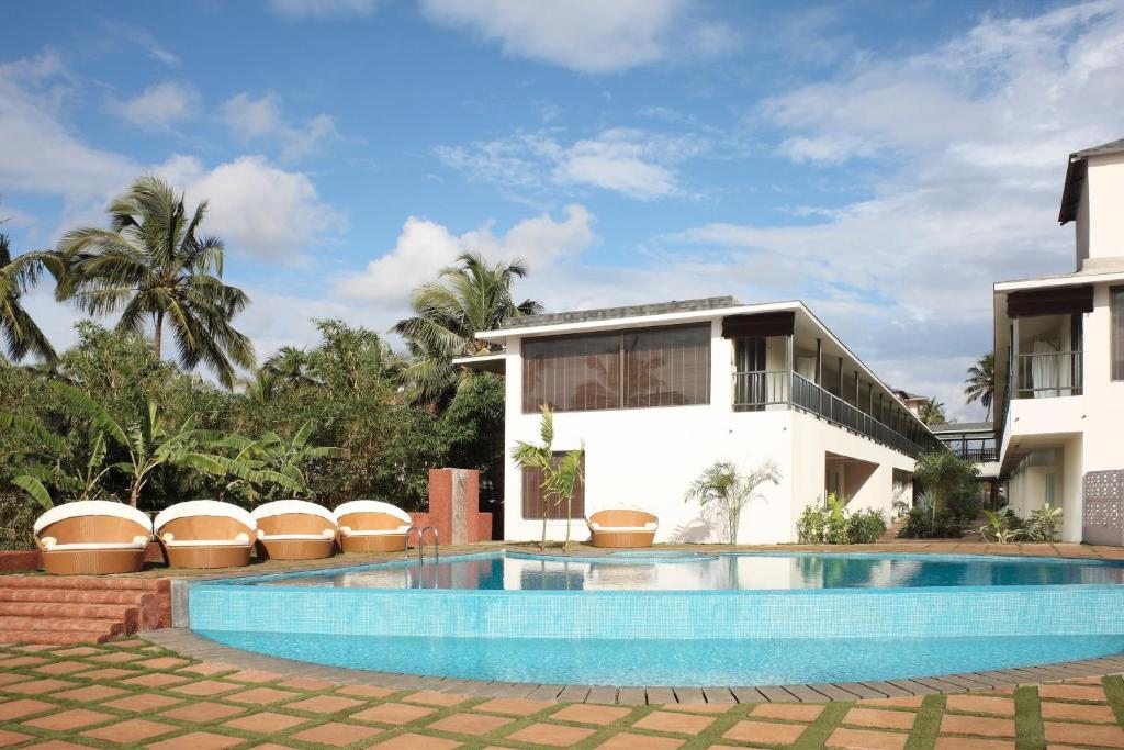 The O Hotel Beach Resort & Spa, Goa, Кандолим