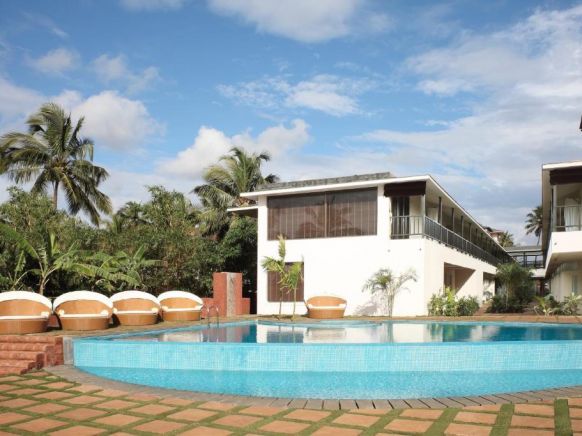 The O Hotel Beach Resort & Spa, Goa, Кандолим