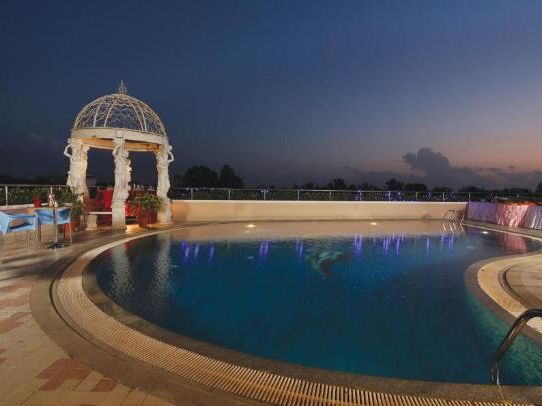 Windsor Rajadhani Hotel, Тривандрум