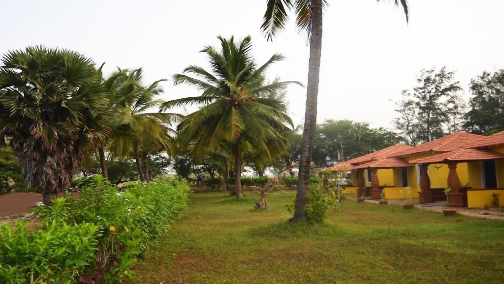 Lamour Beach Resort, Бенаулим