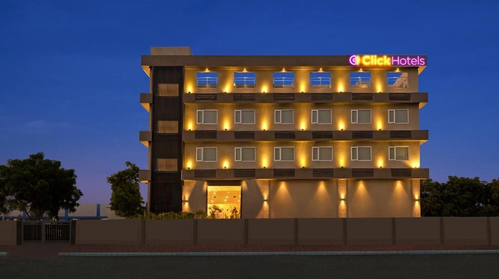 Click Hotel Bhuj, Бхудж