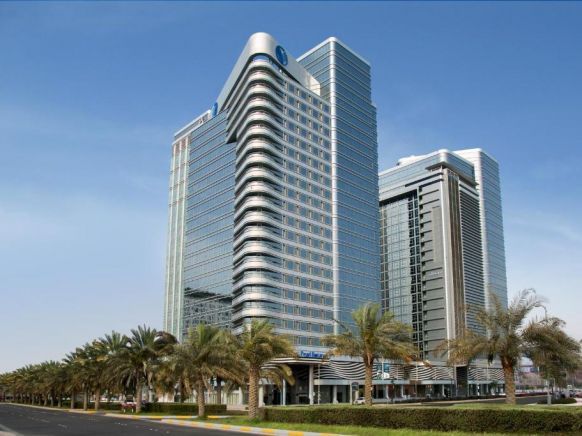 Отель Pearl Rotana Capital Centre, Абу-Даби