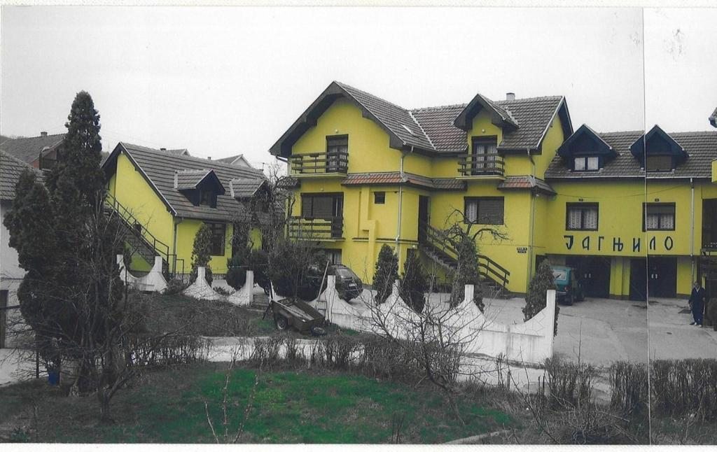 Отель UTR Jagnjilo 1986, Рашка