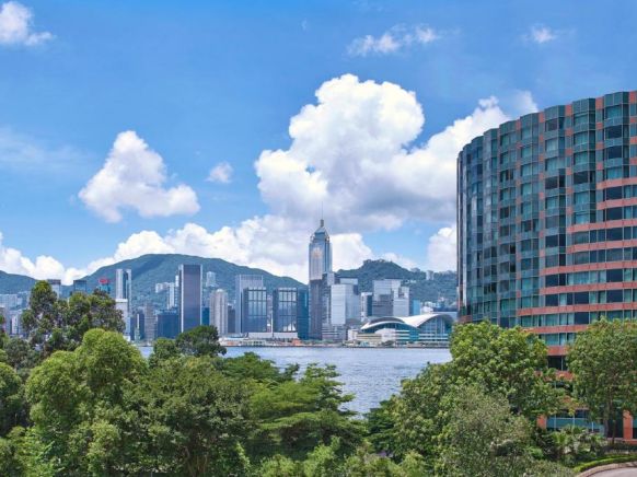 New World Millennium Hong Kong Hotel