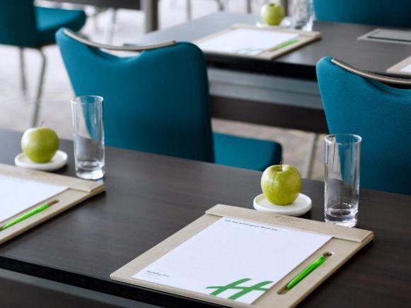 Отель Holiday Inn - Dubai Festival City