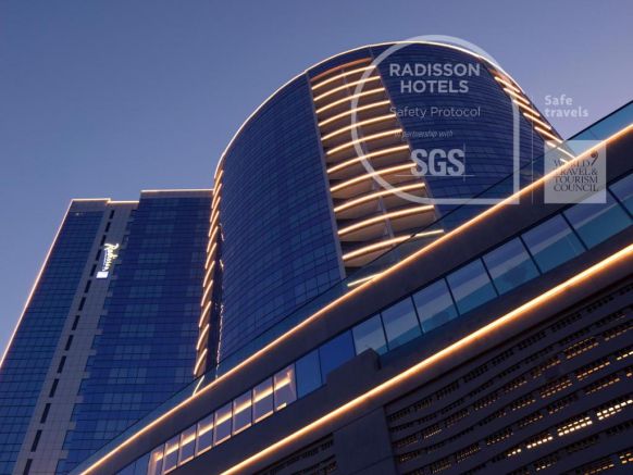 Отель Radisson Blu Hotel, Dubai Waterfront