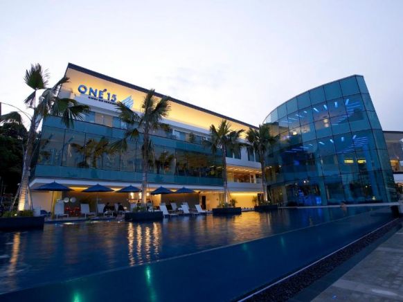 ONE°15 Marina Club Singapore, Сингапур (город)