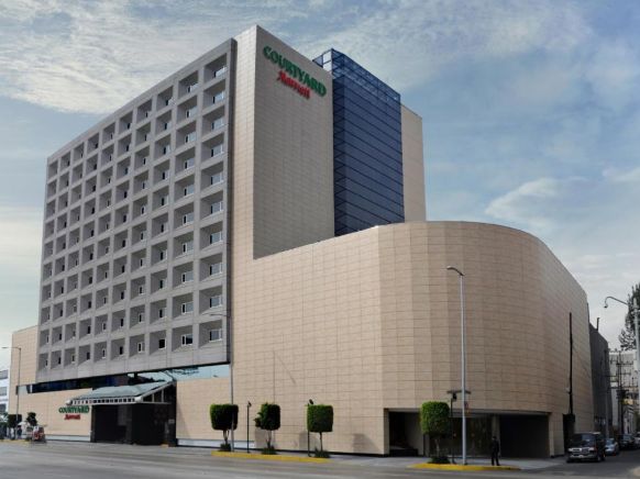 Courtyard by Marriott Mexico City Revolucion, Мехико