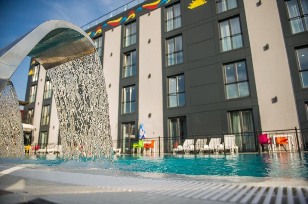 Garni Hotel Hollywoodland Wellness & Aquapark, Белград