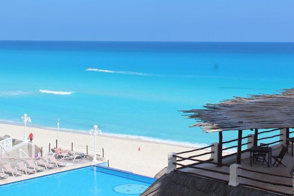 Best Beach Apartments - Cancun Plaza, Канкун