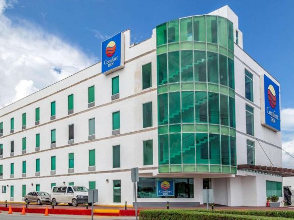 Comfort Inn Cancún Aeropuerto, Канкун