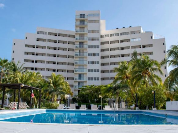 Hotel Calypso Cancun, Канкун