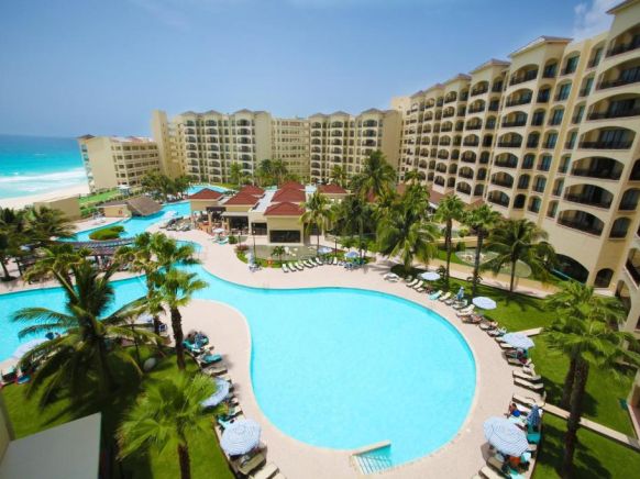 The Royal Islander – An All Suites Resort, Канкун