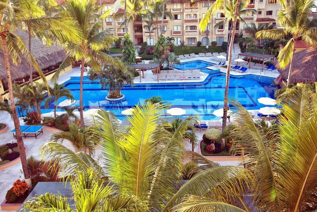Canto del Sol Plaza Vallarta Beach & Tennis Resort - Все включено, Пуэрто-Вальярта