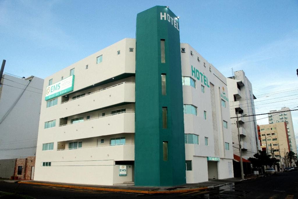 Отель Hotel EMS Real de Boca, Веракрус