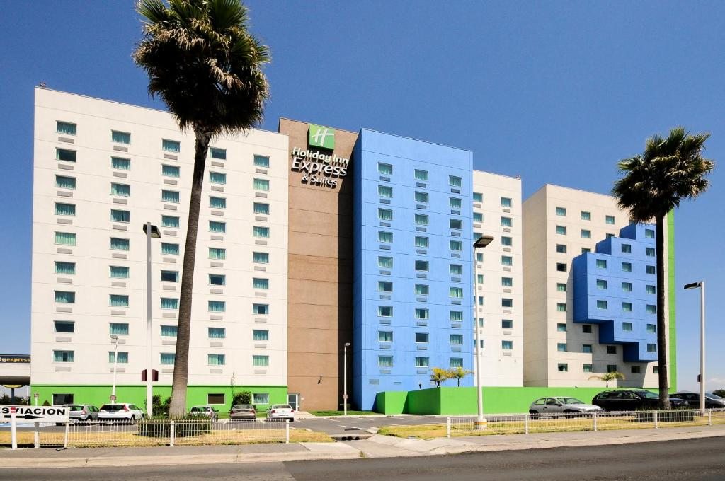 Holiday Inn Express & Suites Toluca Zona Aeropuerto, Толука-де-Лердо