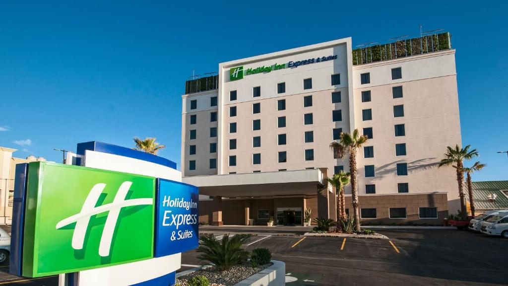 Holiday Inn Express & Suites Chihuahua Juventud, Чиуауа