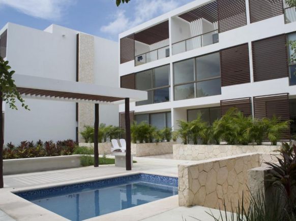 Bahia Principe Vacation Rentals - Quetzal - One-Bedroom Apartments, Акумаль