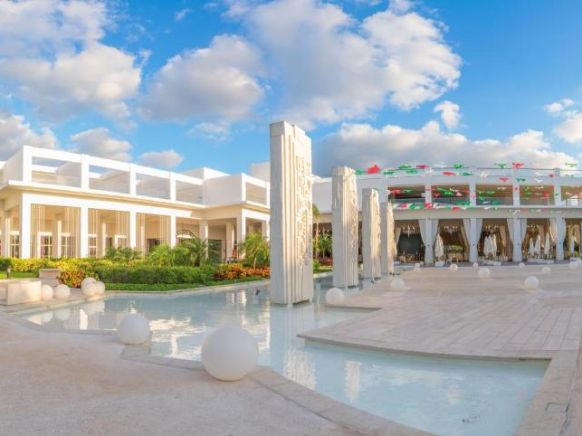 Platinum Yucatan Princess All Inclusive Suites & Spa Resort - Adults Only