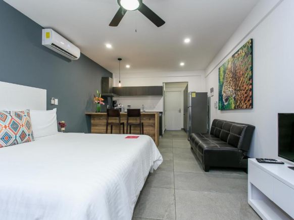 Koox Studio 30 Condhotel 3*