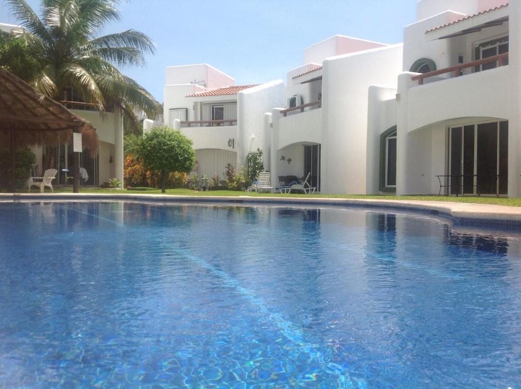 Casa Pili with pool, Плая-дель-Кармен