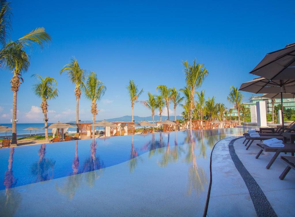 Marival Residences Luxury Beach Resort All-Inclusive, Нуэво-Вальярта