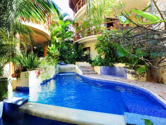 Villas Sacbe Condo Hotel and Beach Club