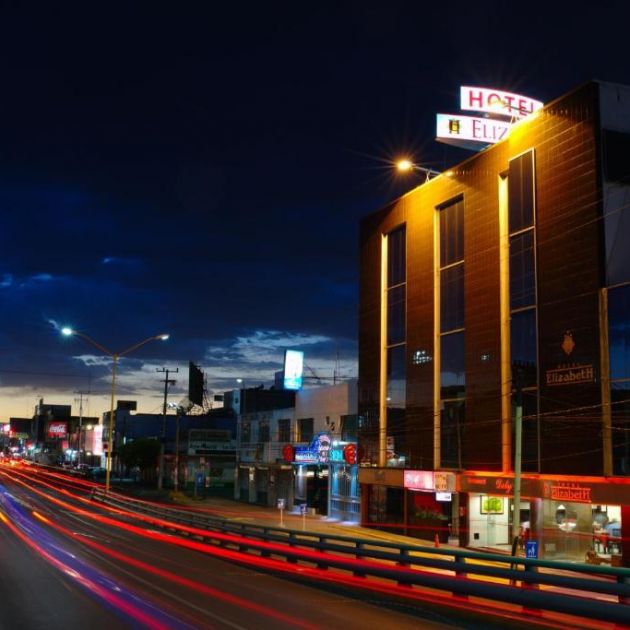 Отель Hotel Elizabeth Central, Агуаскальентес