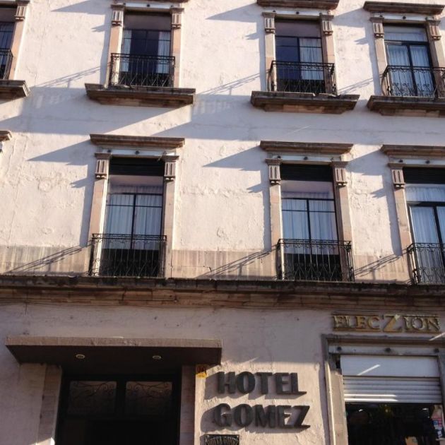 Отель Hotel Gomez de Celaya, Селайя