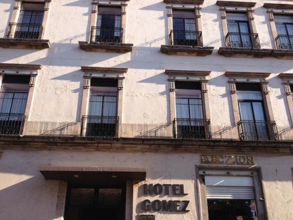 Отель Hotel Gomez de Celaya, Селайя