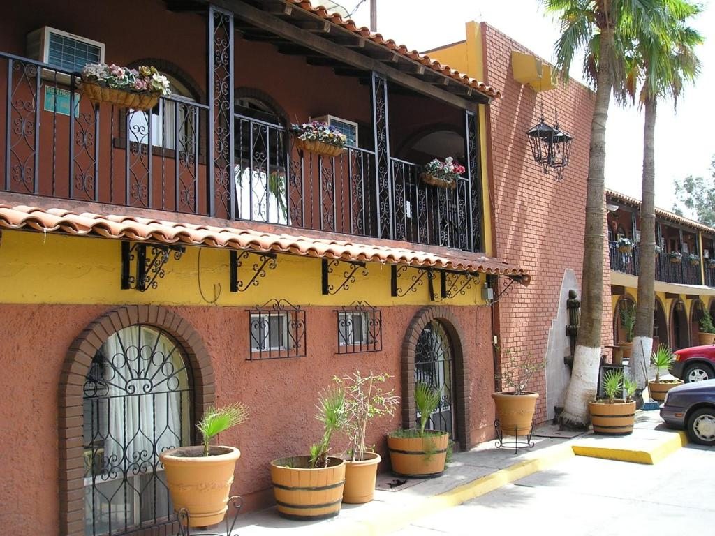 Отель Hacienda del Indio, Мехикали