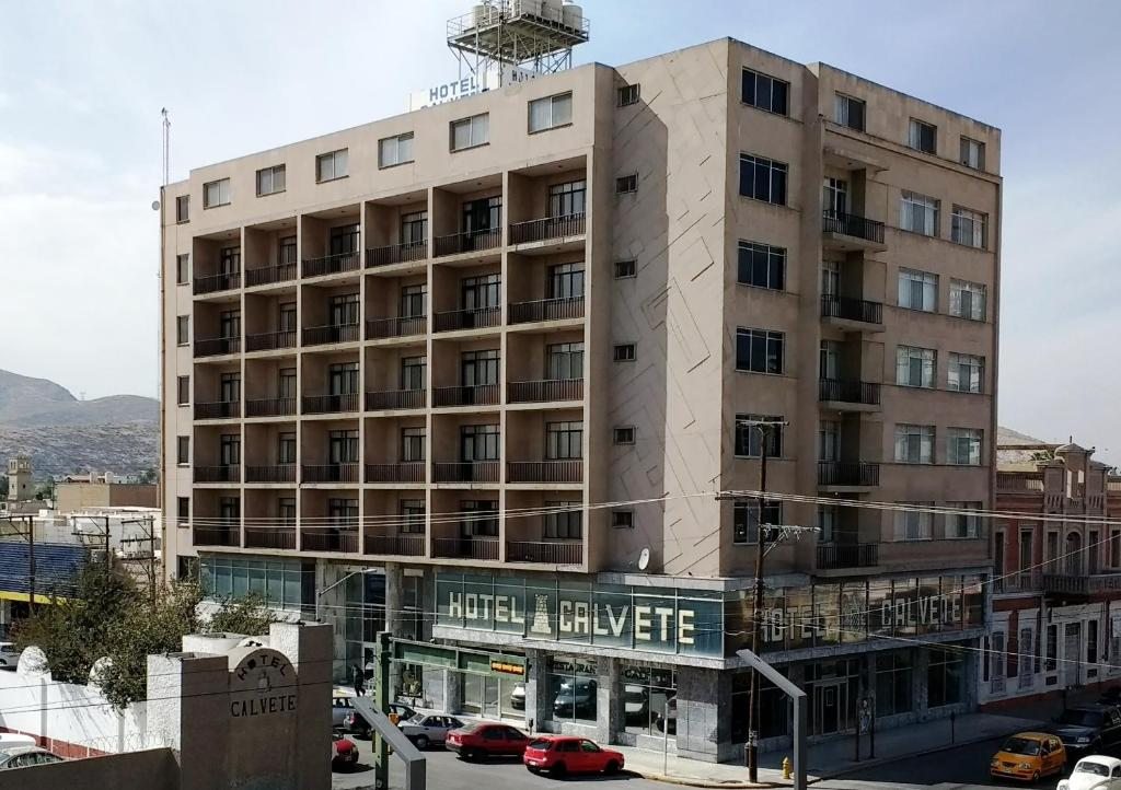 Отель Hotel Calvete, Торреон