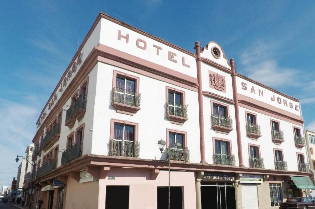 Hotel San Jorge, Тепик