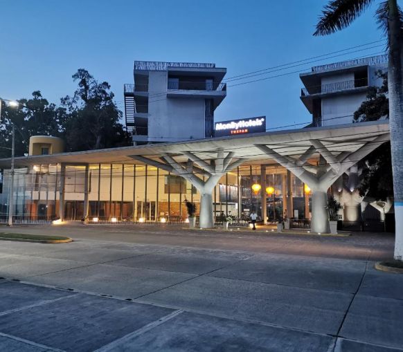 Holiday Inn Tuxpan, Туспам-де-Родригес-Кано