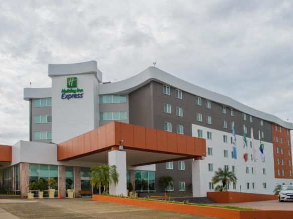 Holiday Inn Express Tapachula, Тапачула