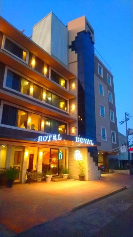 Отель Hotel Royal Inn, Монклова