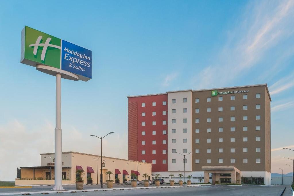 Holiday Inn Express & Suites - Leon - Aeropuerto, Силао