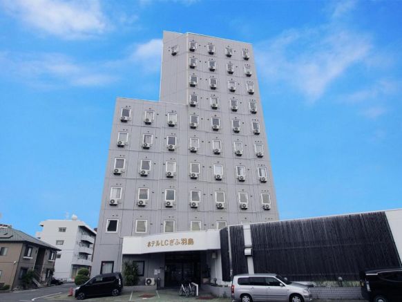 Hotel Verresel, Огаки