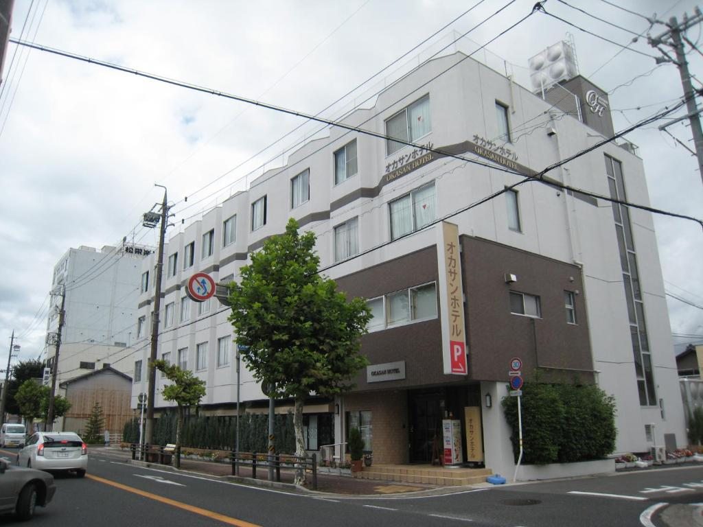 Отель Okasan Hotel, Огаки