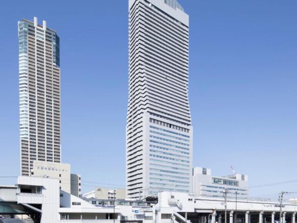 Art Hotel Osaka Bay Tower