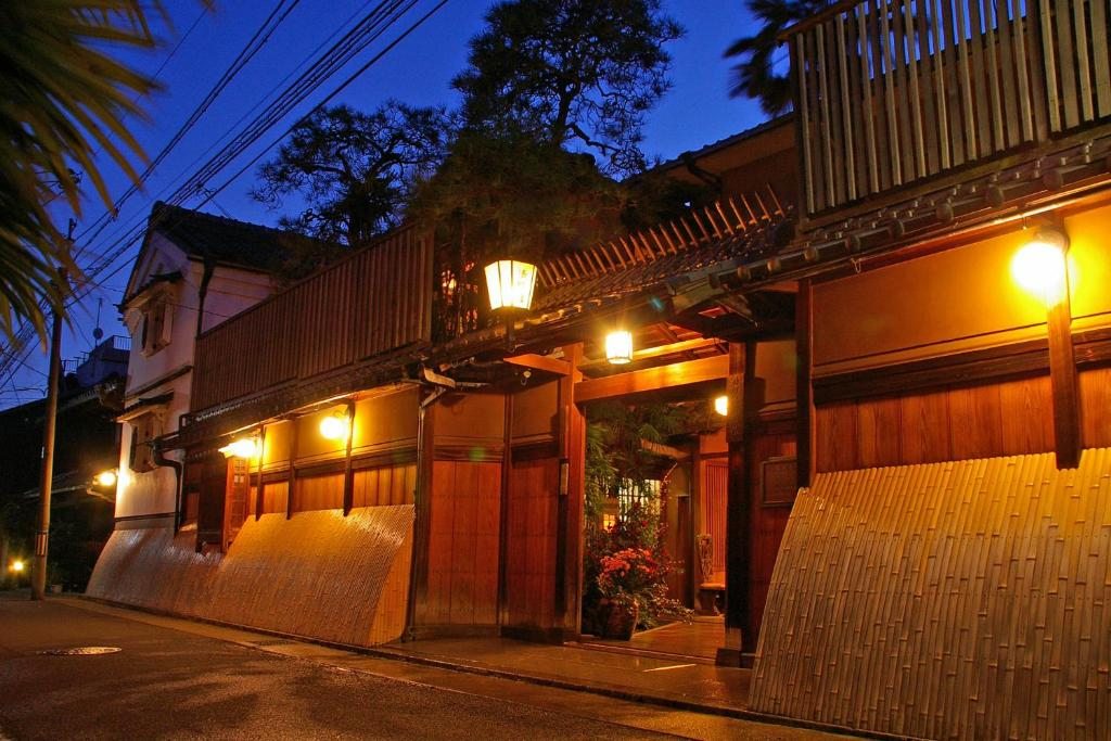 Seikoro Ryokan, Киото
