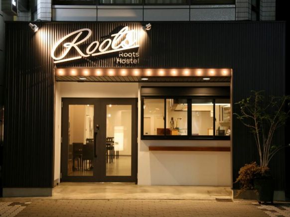 Roots Hostel, Осака