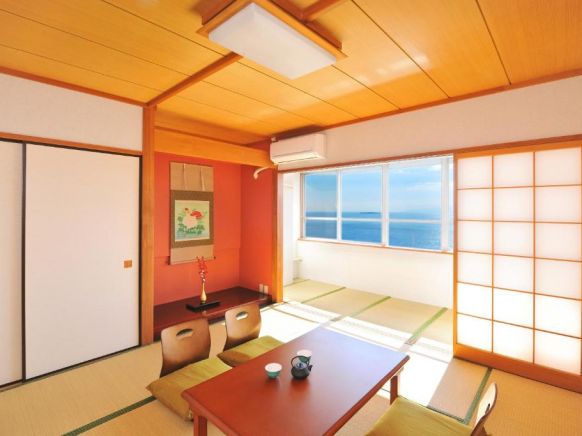 Onsen Hostel Hinoemi, Атами