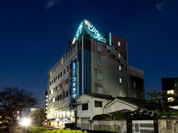 Hotel Liberty Kochi (Adult Only), Коти