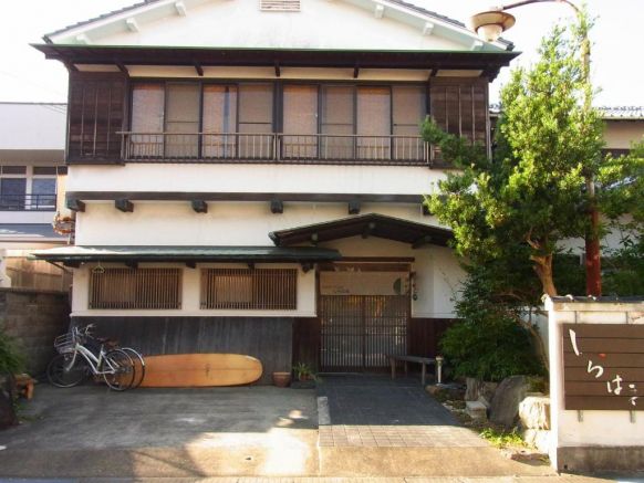 Гостевой дом Guesthouse Shirahama, Сирахама