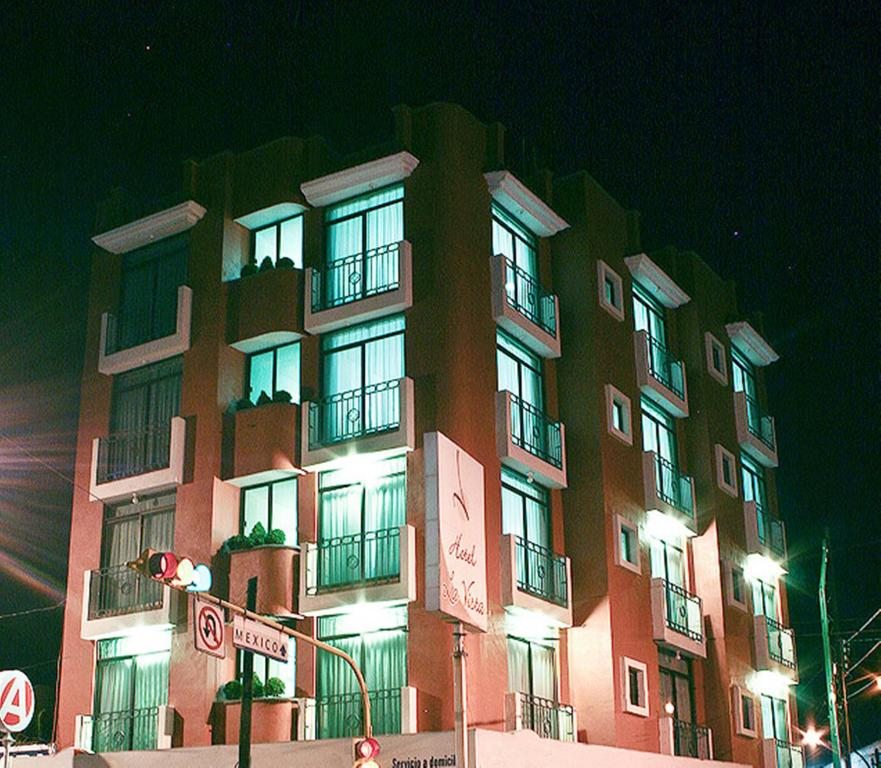 Отель Hotel La Vista, Сан-Мартин-Тесмелукан-де-Лабастида