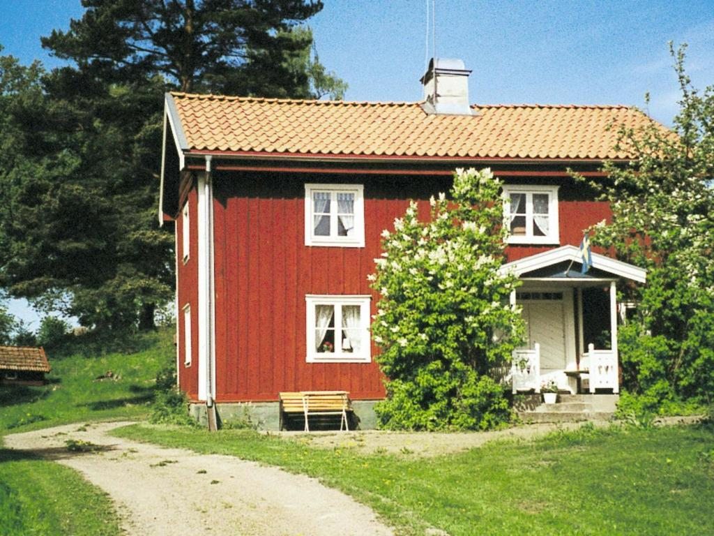 Two-Bedroom Holiday home in Gränna 1, Гренна