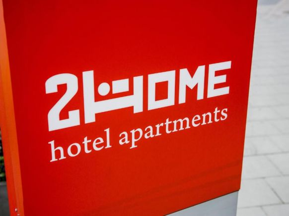 2Home Hotel Apartments, Солна