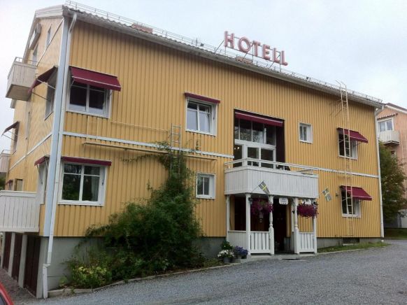 Hotell Stensborg, Шеллефтео