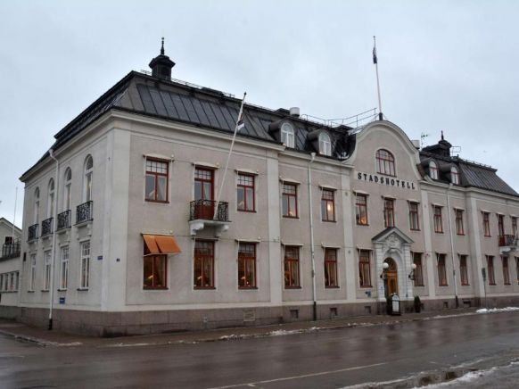 Åmåls Stadshotell - Sweden Hotels, Омоль